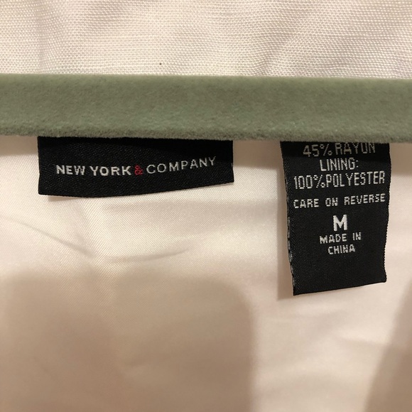 NY&Co White sheath dress with jeweled neckline - Picture 2 of 5